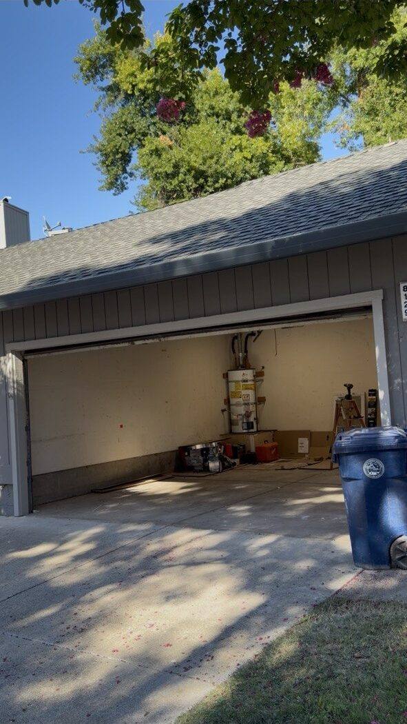 After MZM junk removal &mdash; Garage Cleanout — Roseville, CA